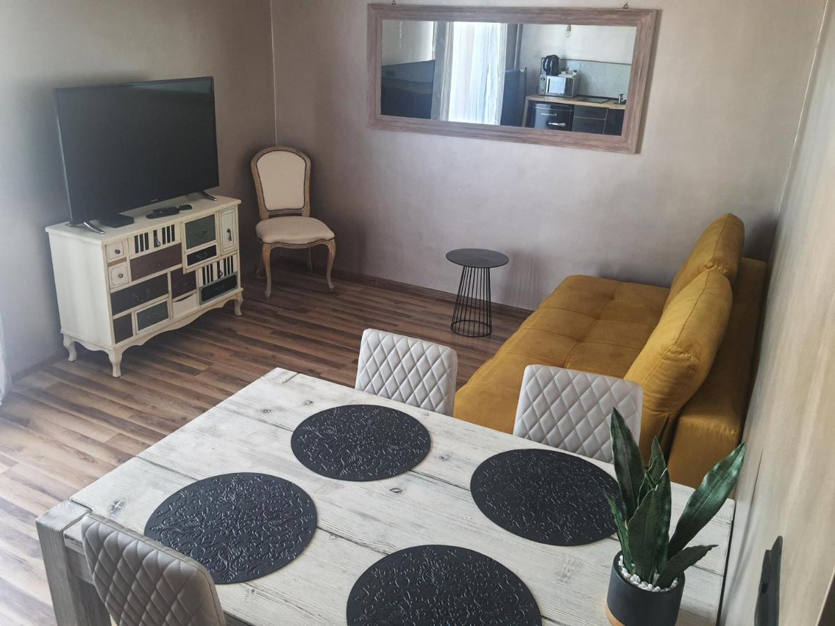 דירות מאלבורק Apartament Nad Fontanna מראה חיצוני תמונה